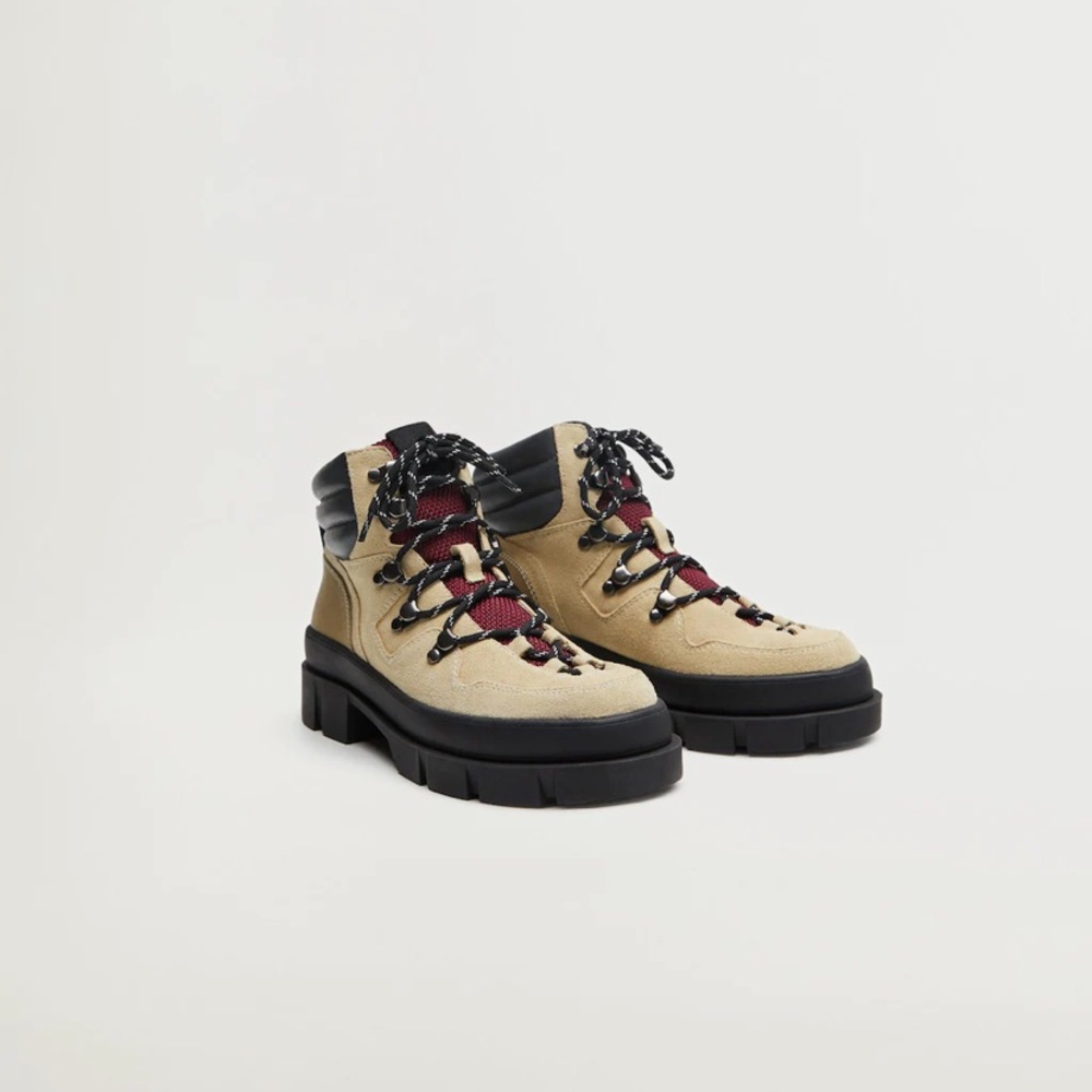 Leather Mountain Boots Size 8